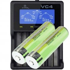 Panasonic 18650 Li-Ion akkuk�szlet 2db �s 4 csatorn�s Li-Ion gyors t�lt�