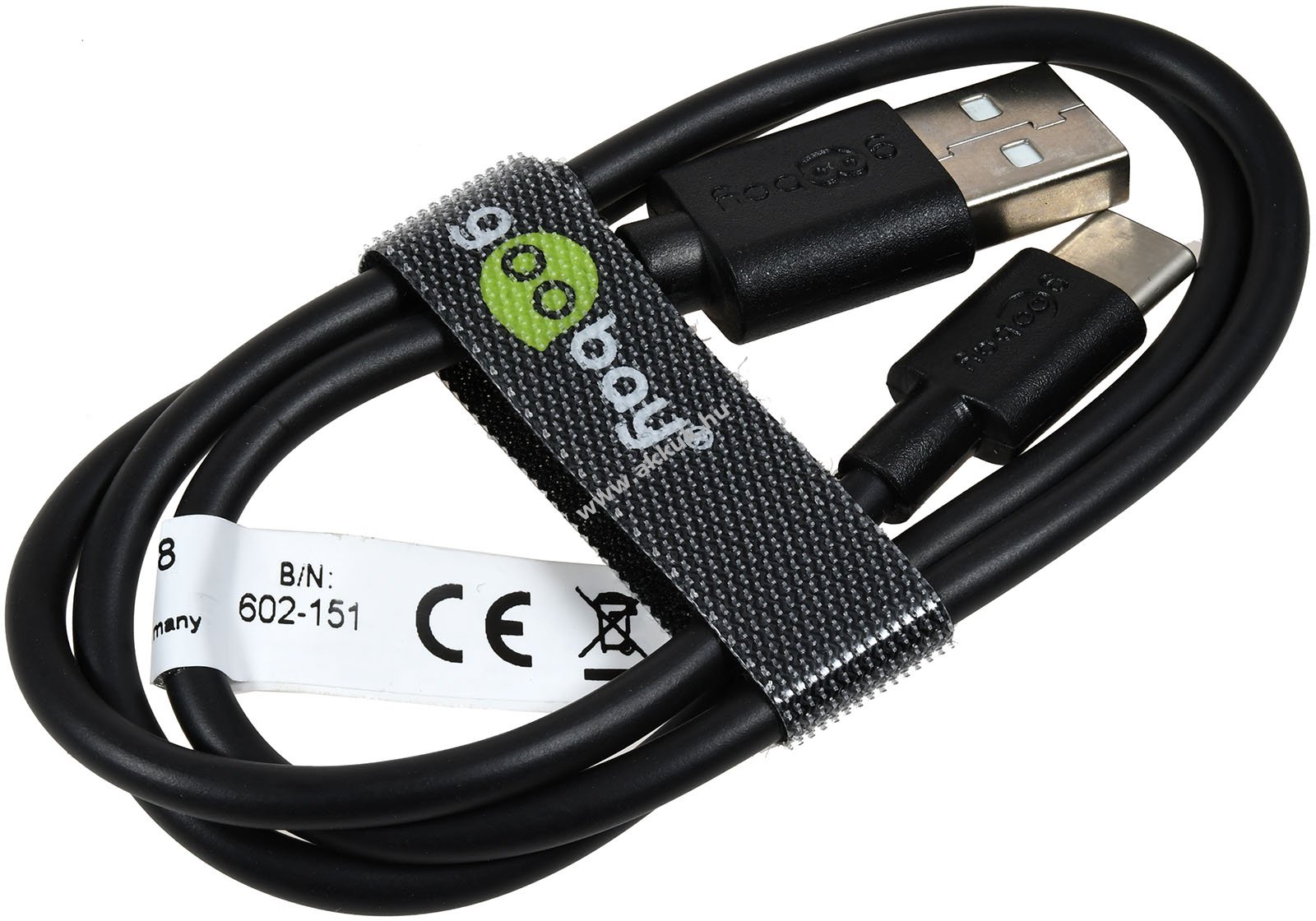 goobay USB-C töltõ és szinkronizáló kábel USB-C aljzatos készülékekhez, 50cm, fekete