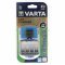 Varta 57070 LCD t�lt� 2/4x AA Mignon ceruza �s AAA (Micro) 12V aut� 100-240V USB